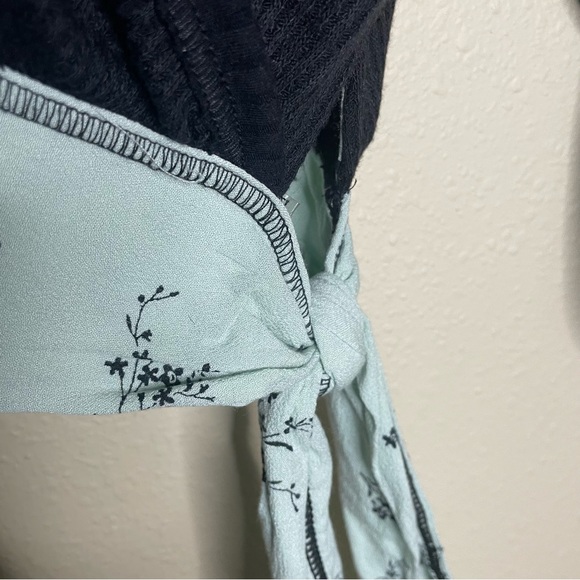 Free People Auxton Top Womens  Size Small Black Green Thermal Wrap BOHO Side Tie - Picture 4 of 7